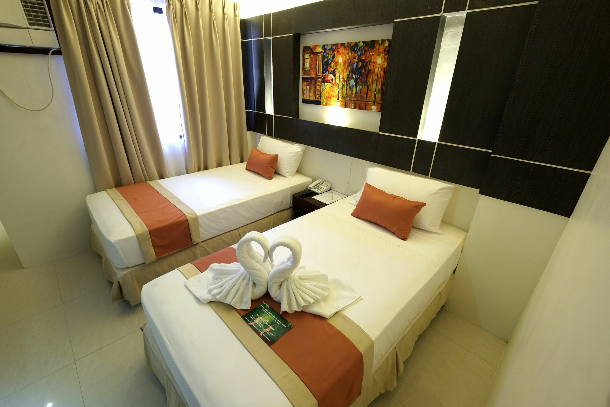 Southpole Central Hotel Cebu Exterior photo